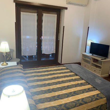 Flavia Apartment Rome Bagian luar foto