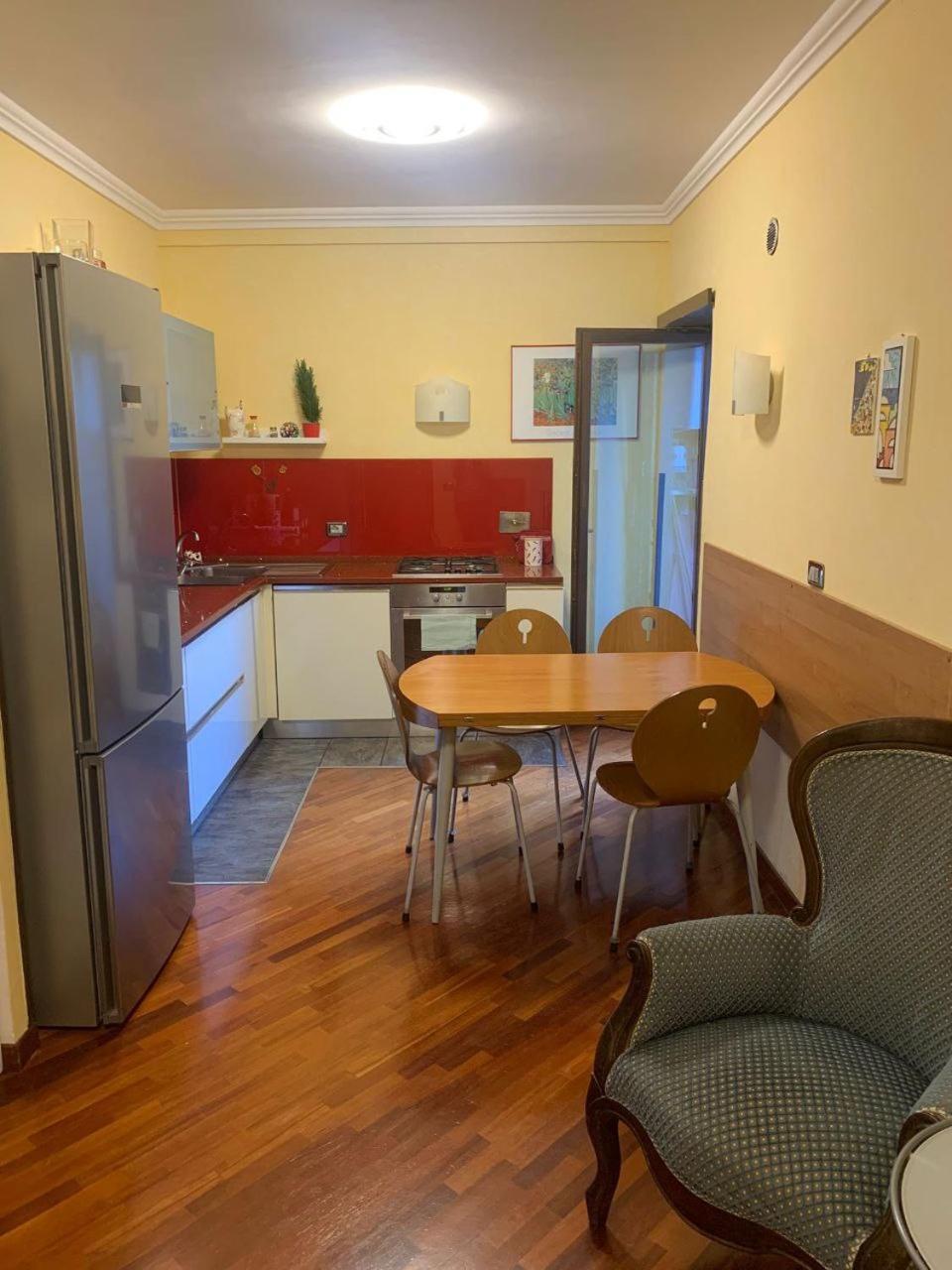 Flavia Apartment Rome Bagian luar foto