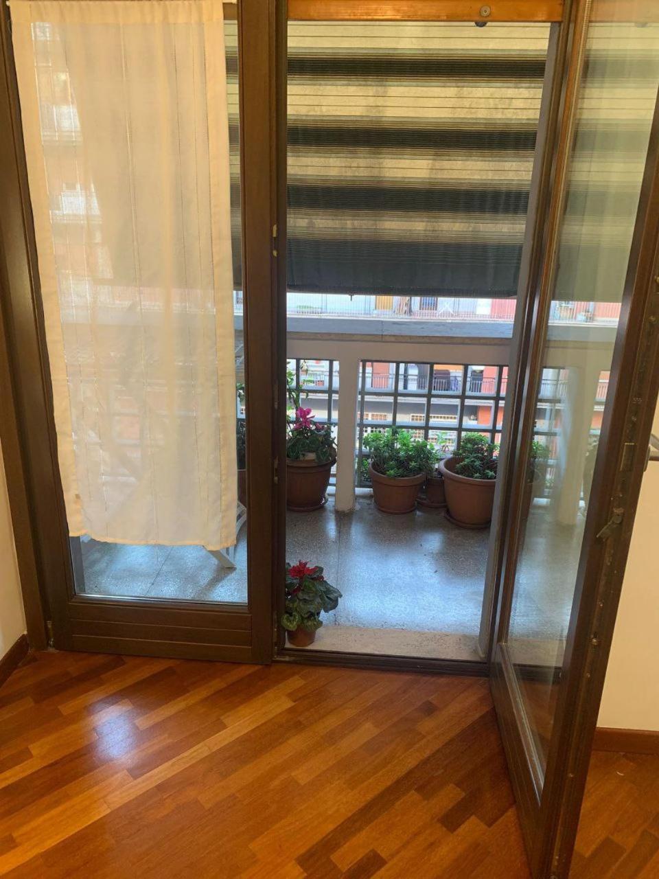 Flavia Apartment Rome Bagian luar foto